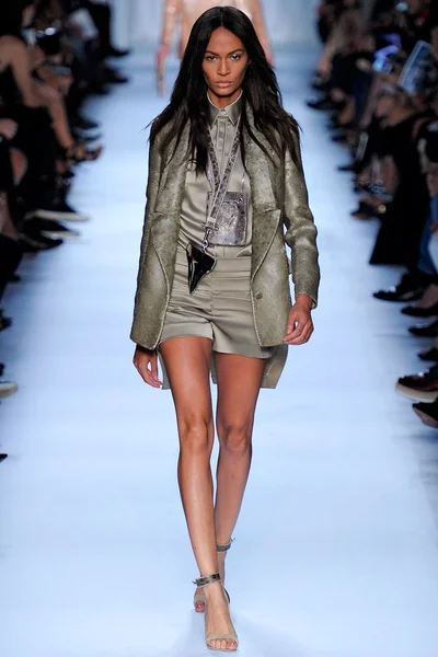 Look 37